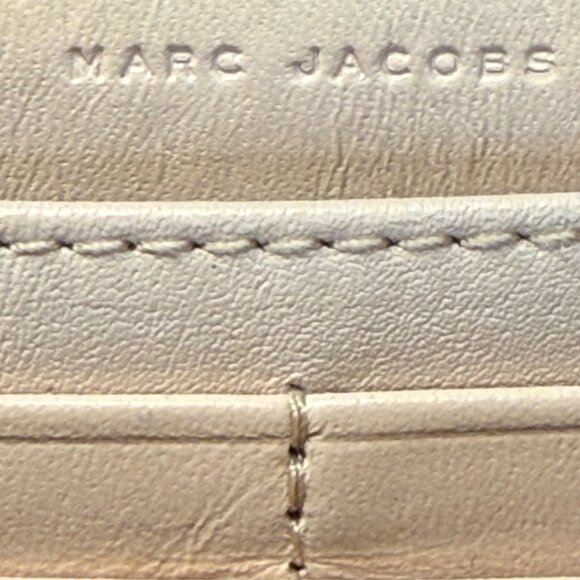 Marc Jacobs Embossed Hearts Patent Leather Continental Wallet - Picture 8 of 11